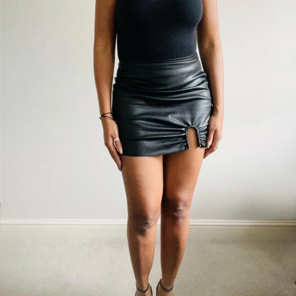 Zara black faux leather short skirt with metal detail